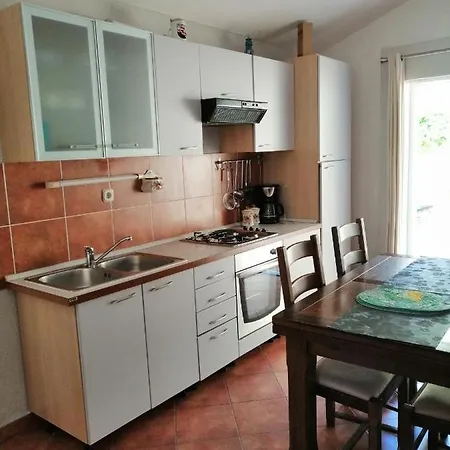Dzoni * Спліт