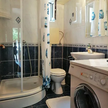 Dzoni Lejlighed Split