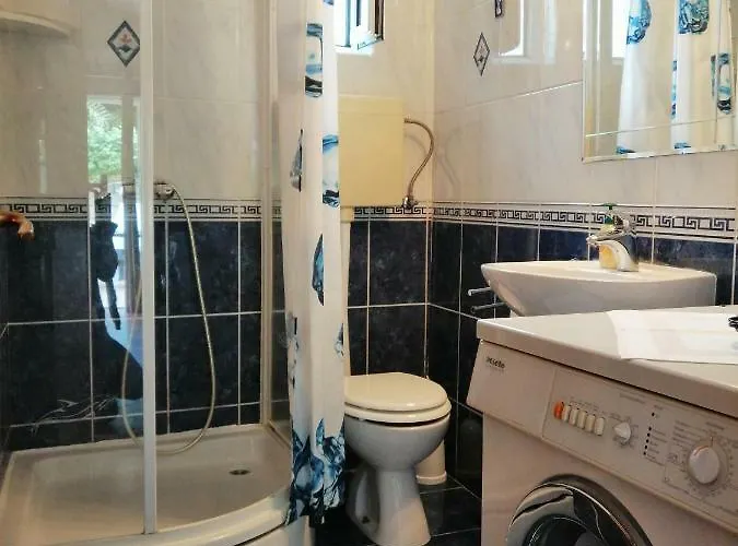 Dzoni Apartment Split