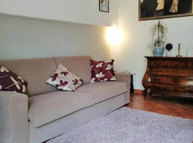 Dzoni Apartment Split